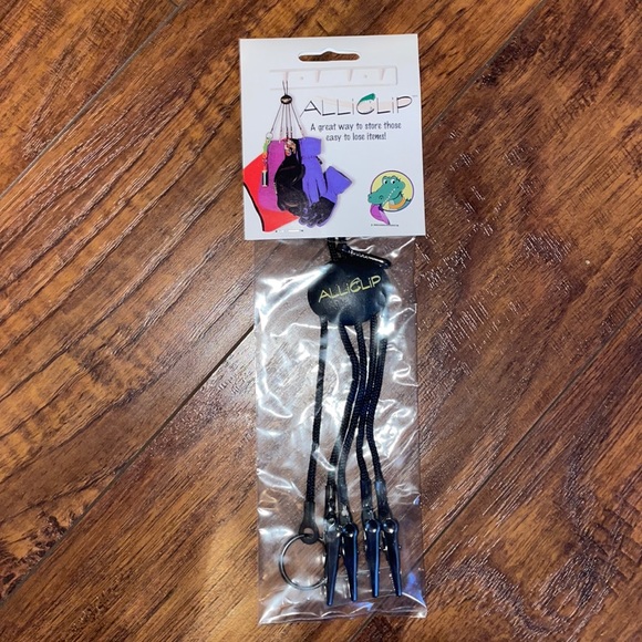 NWT ALLICLIP To Store Loose Items - Picture 1 of 6